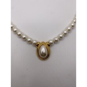 Vintage Napier Faux Graduated Pearls Gold Tone Necklace Signed